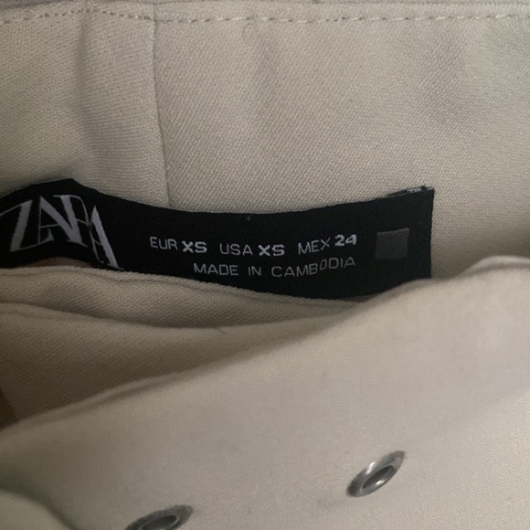 Zara high waisted pants/trousers - Picture 4 of 4